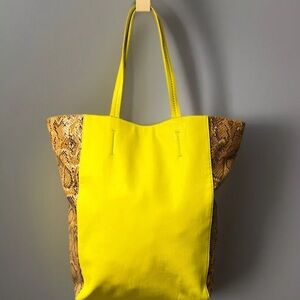 NWT Anne Taylor Faux Leather & Python Snake Embossed Print ~ Chartreuse Tote